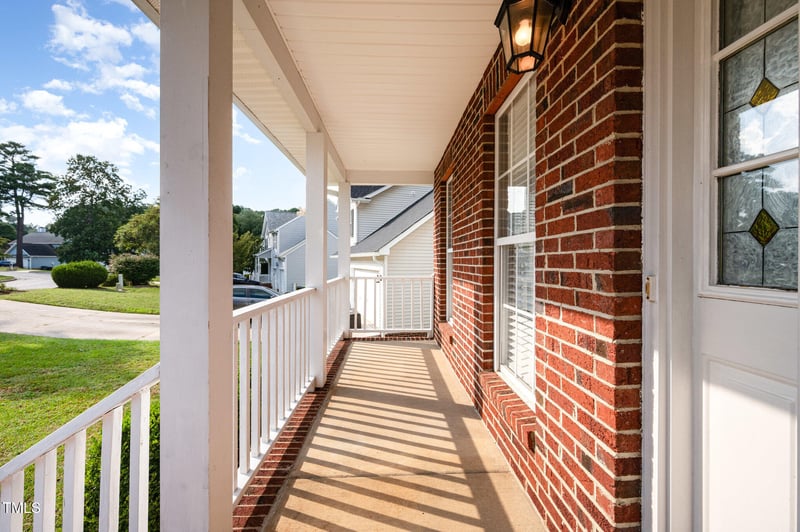 1414 Waterford Green Dr, Apex, NC 27502