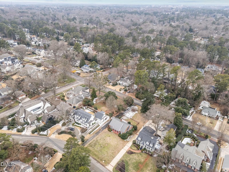 1415 Canterbury Rd, Raleigh, NC 27608