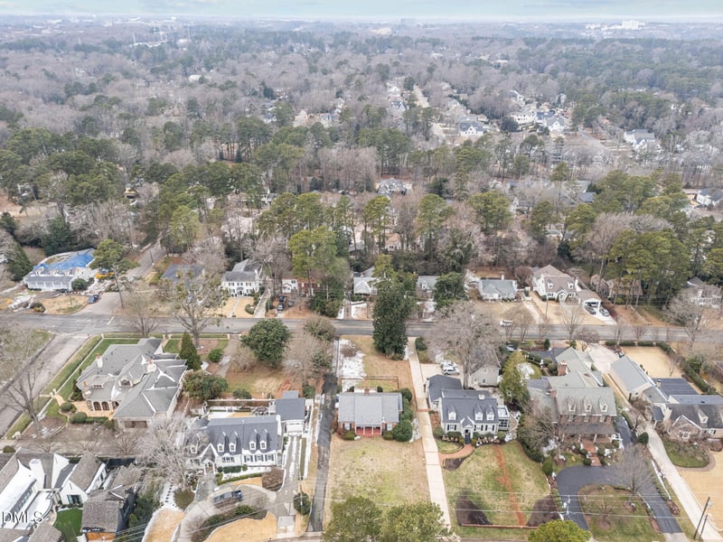 1415 Canterbury Rd, Raleigh, NC 27608