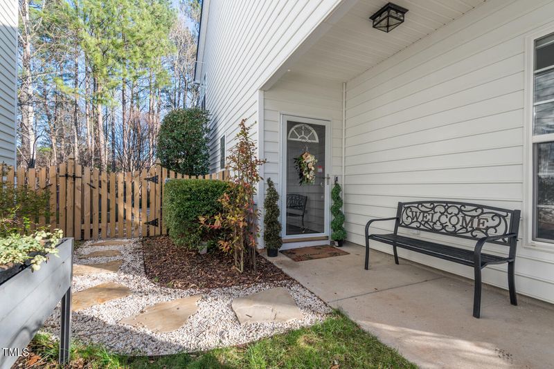 1415 Crimson Creek Dr, Durham, NC 27713