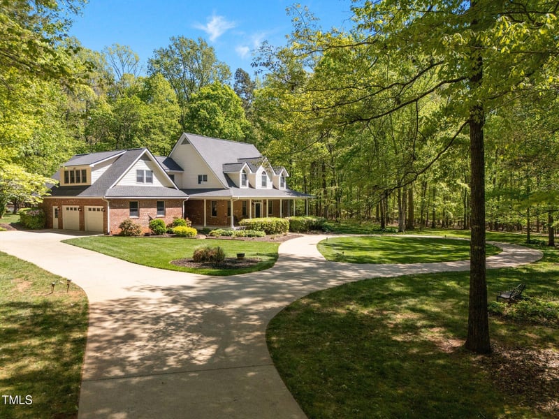 1415 Meadow Wind Ln, Hillsborough, NC 27278