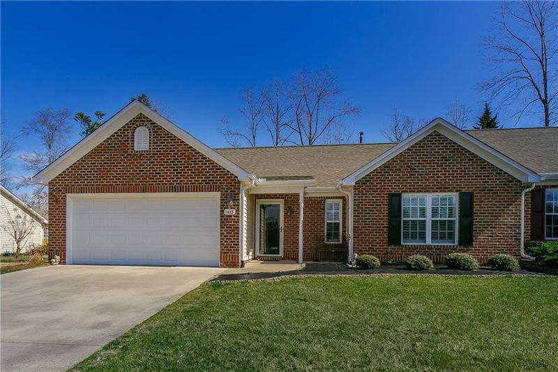 1415 Normandy Dr, Burlington, NC 27215