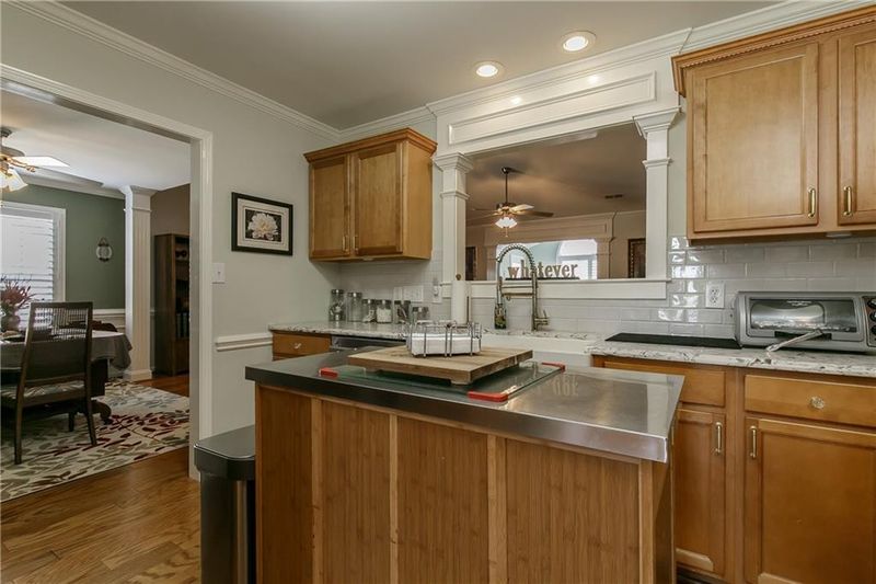 1415 Normandy Dr, Burlington, NC 27215