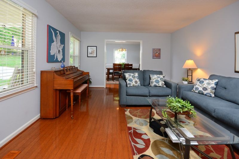 1416 Barliff Pl, Durham, NC 27712