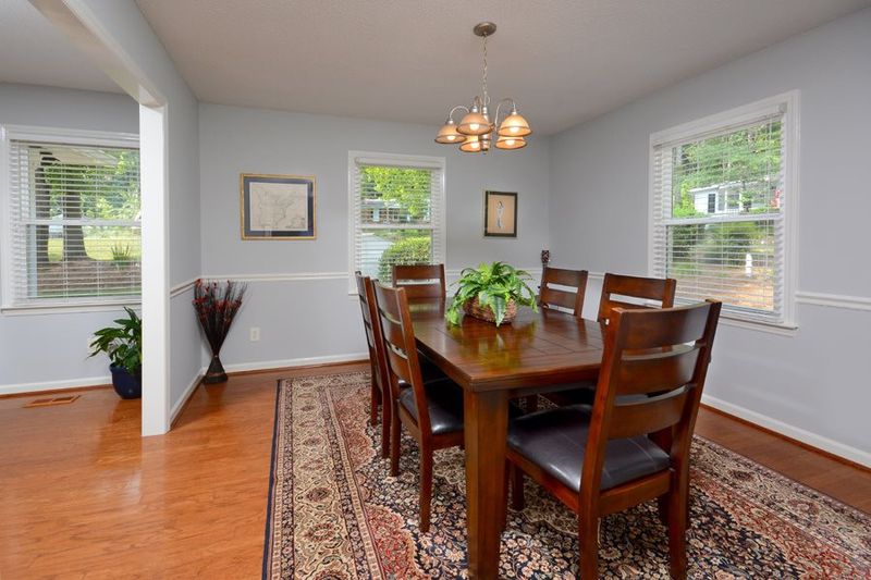 1416 Barliff Pl, Durham, NC 27712