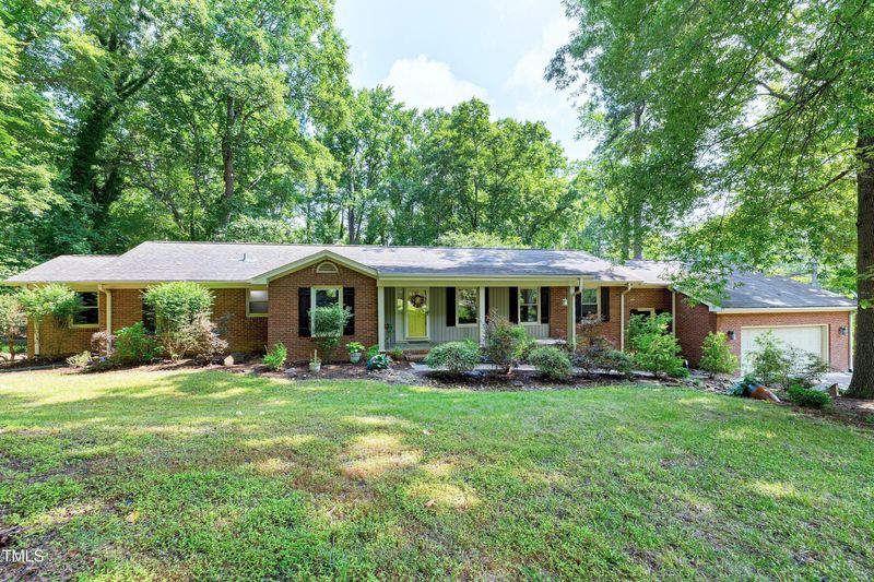 1416 Bramble Dr, Durham, NC 27712