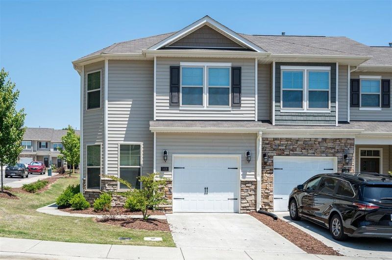 1416 Compass Dr, Durham, NC 27713