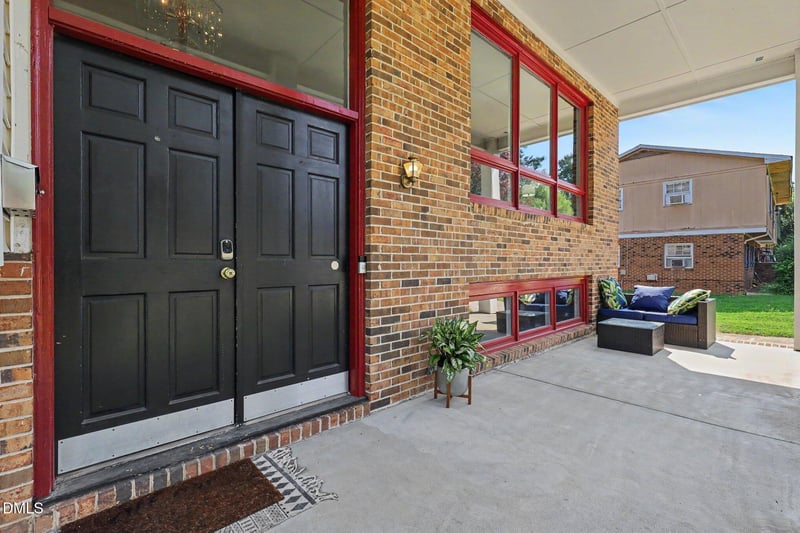 1416 Lions Way, Raleigh, NC 27604