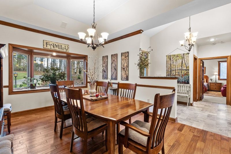 1416 Meadow Wind Ln, Hillsborough, NC 27278