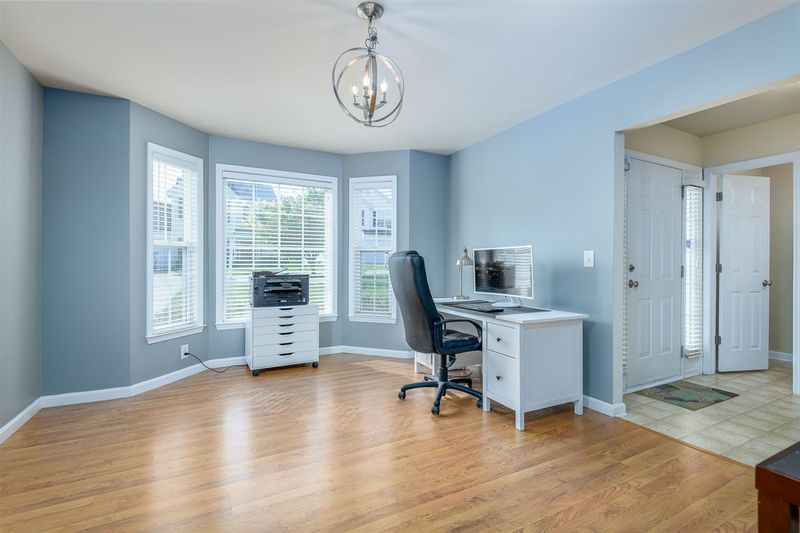 1416 Springshire Ct, Raleigh, NC 27610