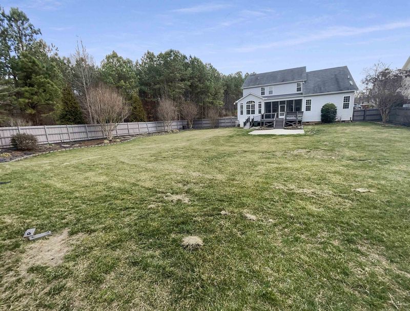 1416 White Opal Dr, Knightdale, NC 27545