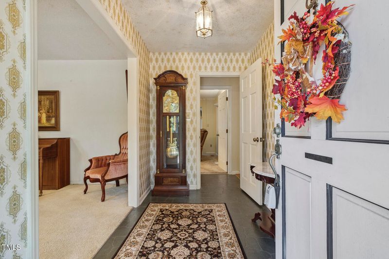 1417 Debra Dr, Cary, NC 27511