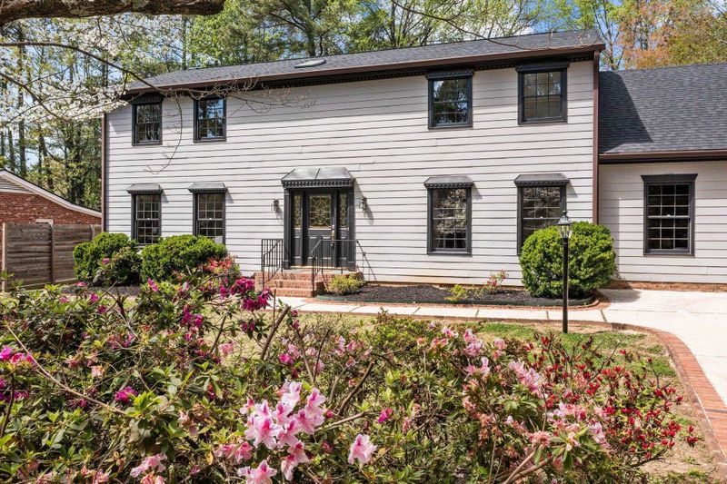 1417 Elberon Pl, Raleigh, NC 27609