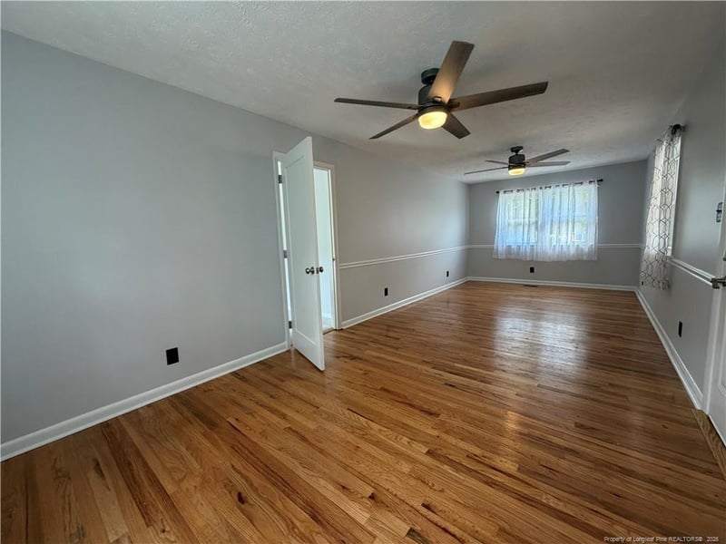 1417 Granada Dr, Fayetteville, NC 28314