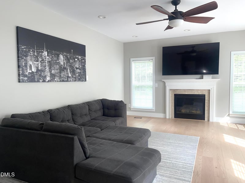 1417 White Opal Dr, Knightdale, NC 27545