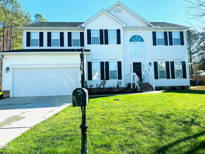 1417 White Opal Dr, Knightdale, NC 27545