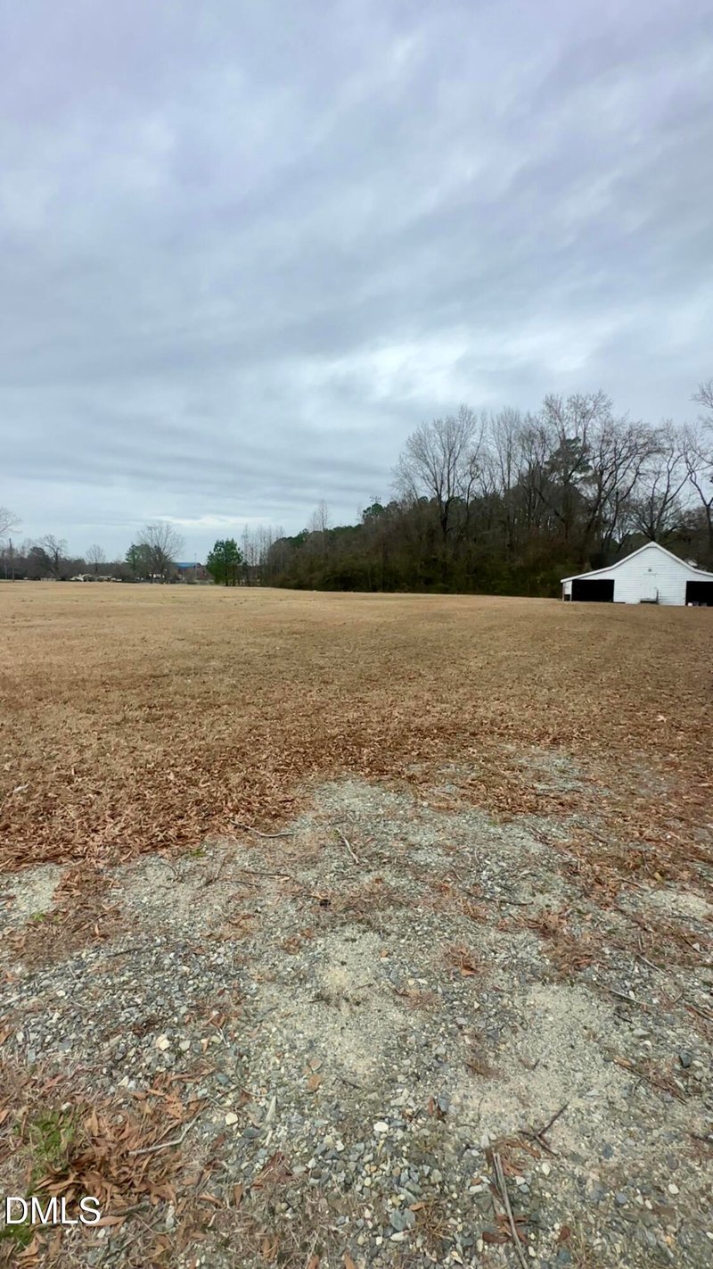 1418 Buffalo Rd, Smithfield, NC 27577