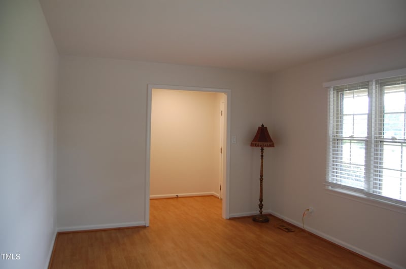 1418 Sherron Rd, Durham, NC 27703