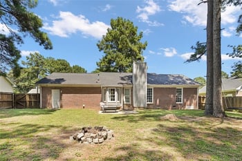 1419 Butterwood Cir, Fayetteville, NC 28314