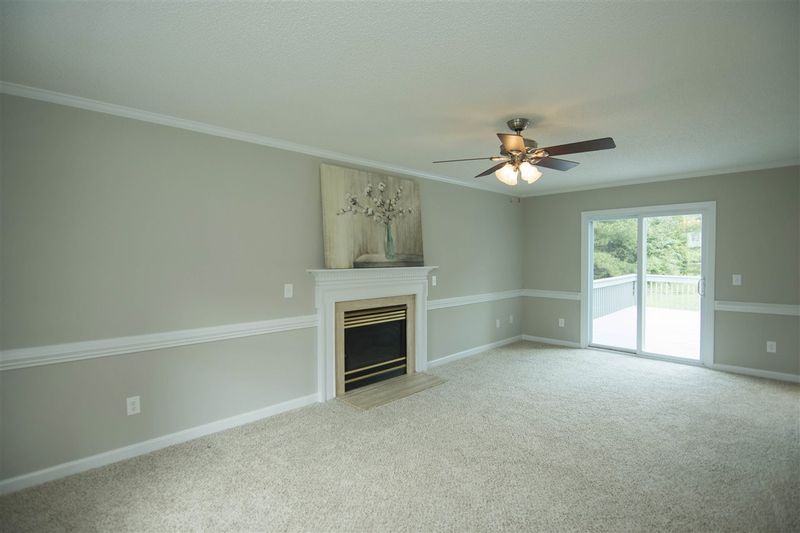 142 Alan Ln, Clayton, NC 27520