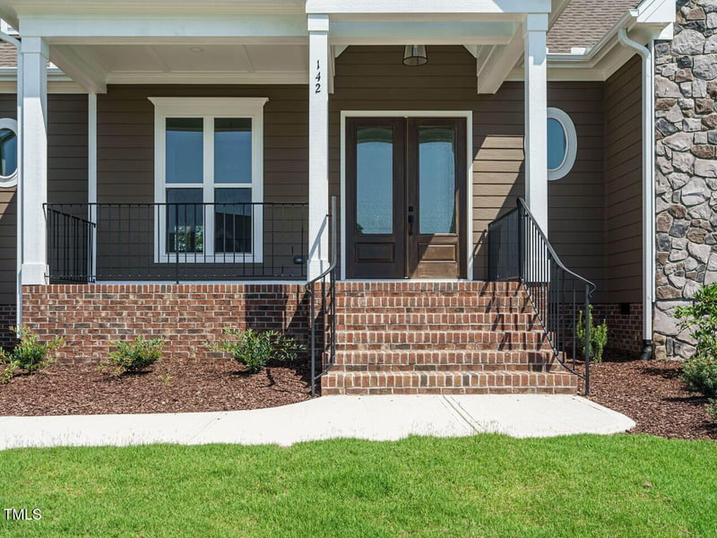 142 Batten Hill Ln, Selma, NC 27576