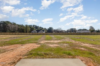 142 Boston River Dr, Dunn, NC 28334