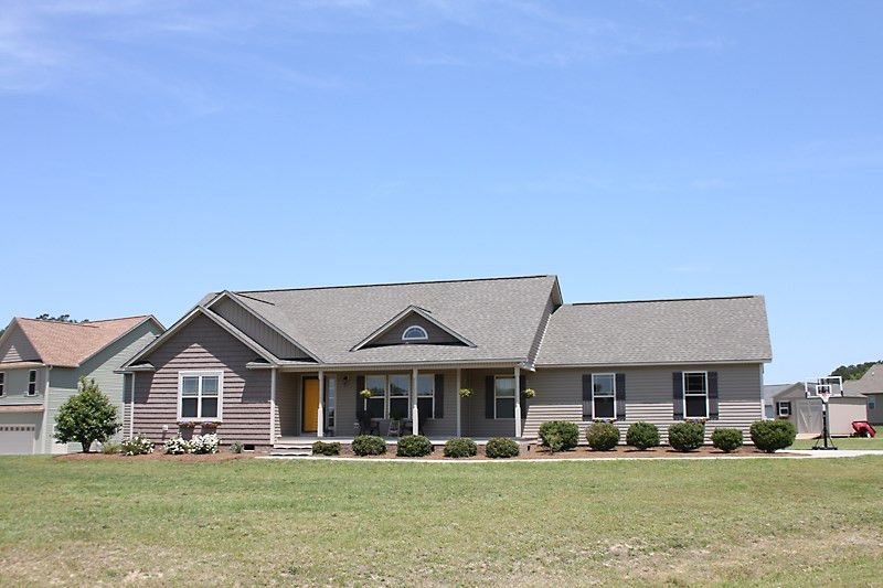 142 Camden, Angier, NC 27501