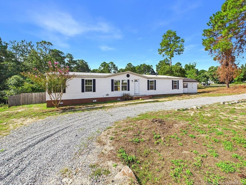 142 Castle, Sanford, NC 27332