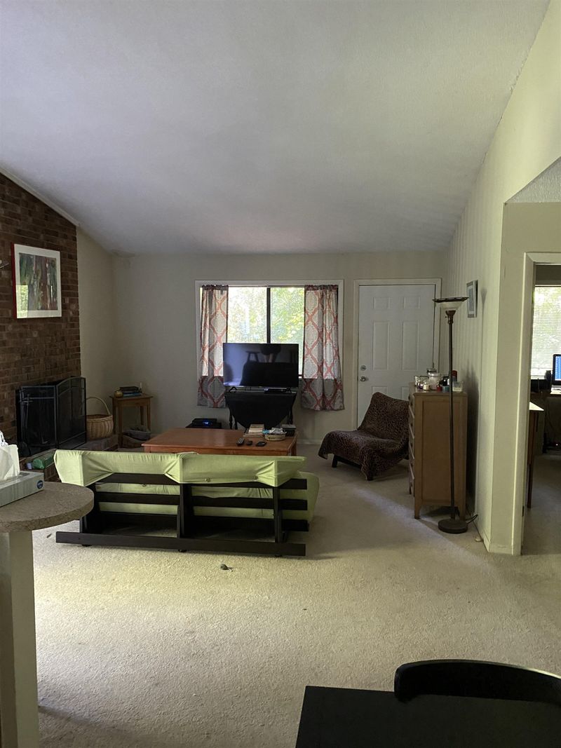 142 Cedar Ter, Chapel Hill, NC 27516