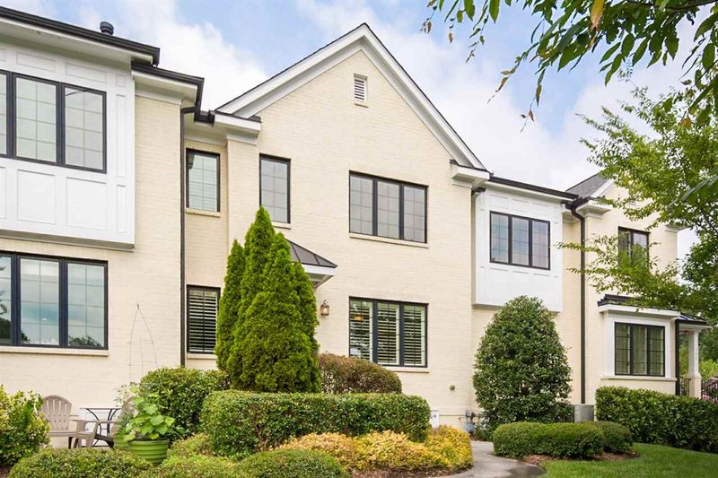 142 Cofield Cir, Durham, NC 27707