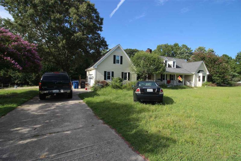142 Green Level Rd, Angier, NC 27501