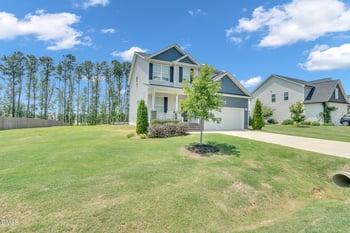 142 Greenhouse St, Zebulon, NC 27597