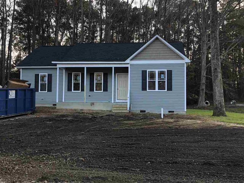 142 Harper Ave, Four Oaks, NC 27524