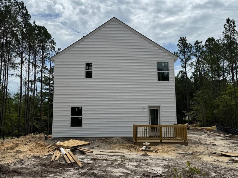 142 Horse Trot Ln, Sanford, NC 27332