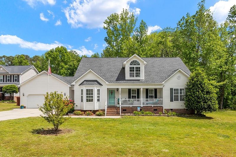 142 Jacob St, Holly Springs, NC 27540