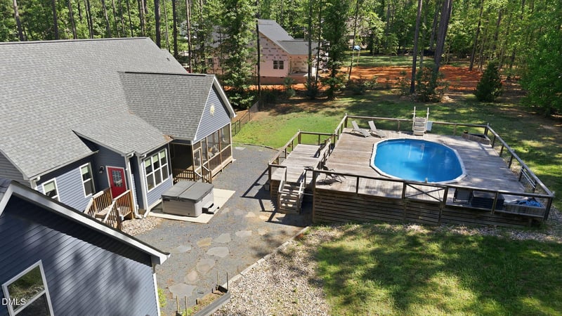 142 Mohawk Dr, Louisburg, NC 27549