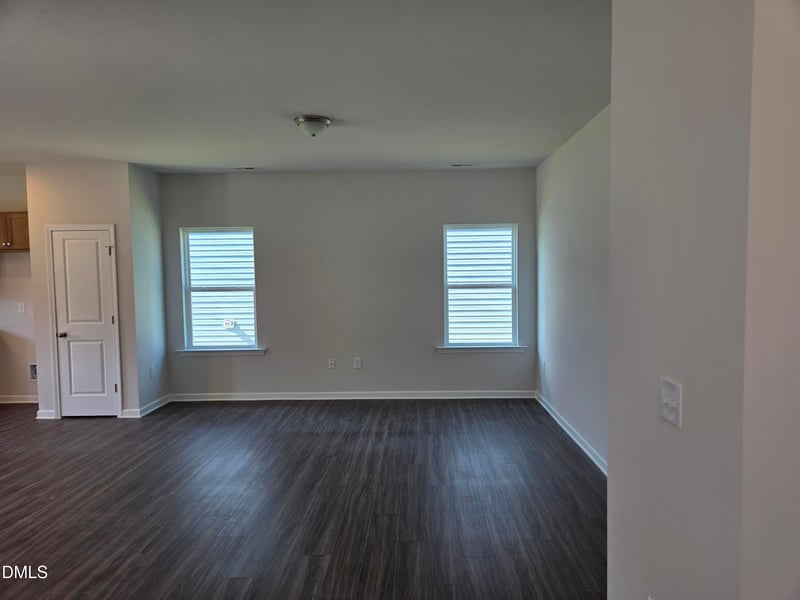 142 Oyster Tabby Dr, Lillington, NC 27546