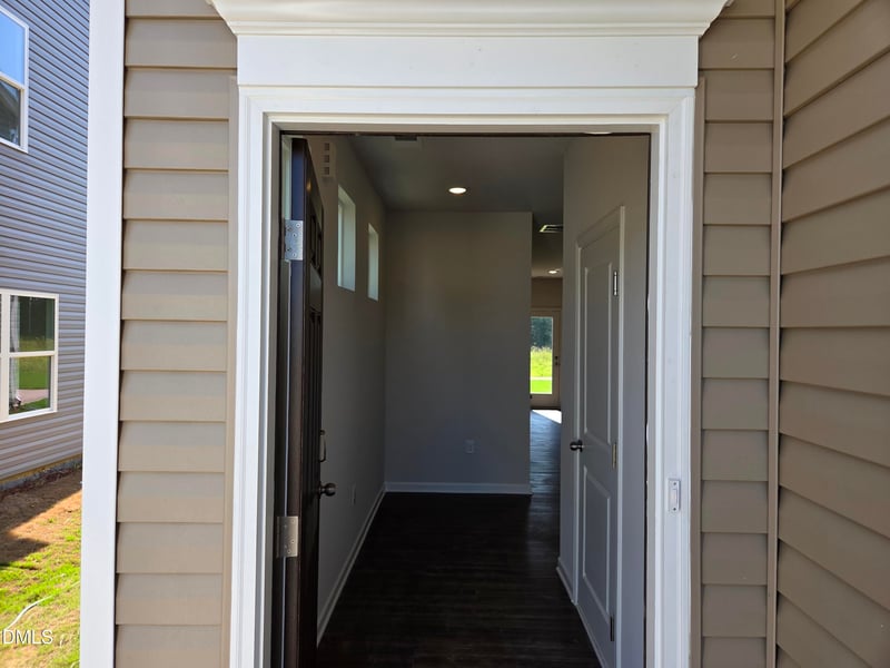 142 Oyster Tabby Dr, Lillington, NC 27546