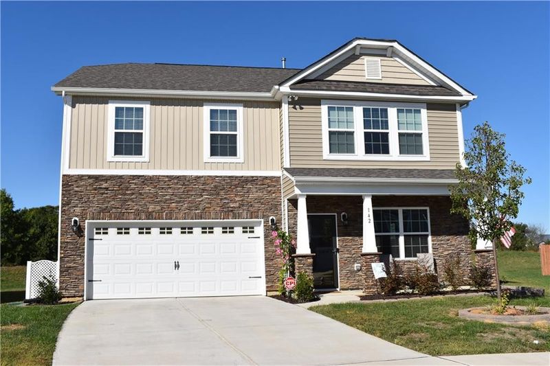 142 Rhodiss Ct, Burlington, NC 27215