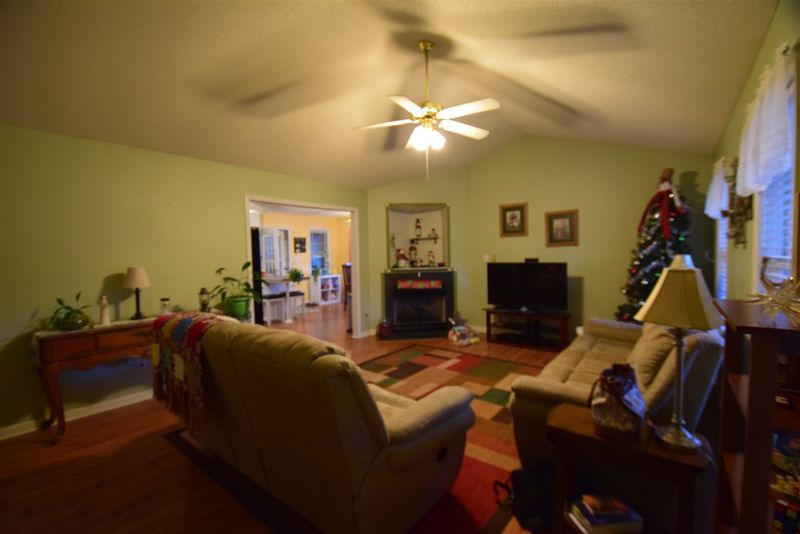 142 Serenity Dr, Smithfield, NC 27577
