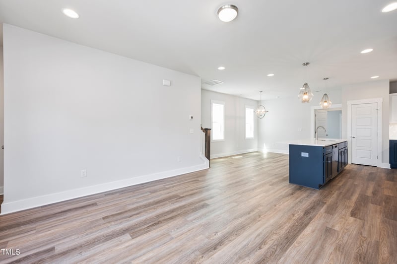 142 Weavers Grove Dr #120, Chapel Hill, NC 27514