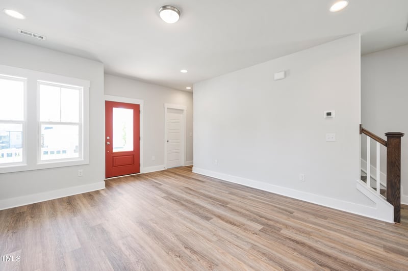 142 Weavers Grove Dr #120, Chapel Hill, NC 27514