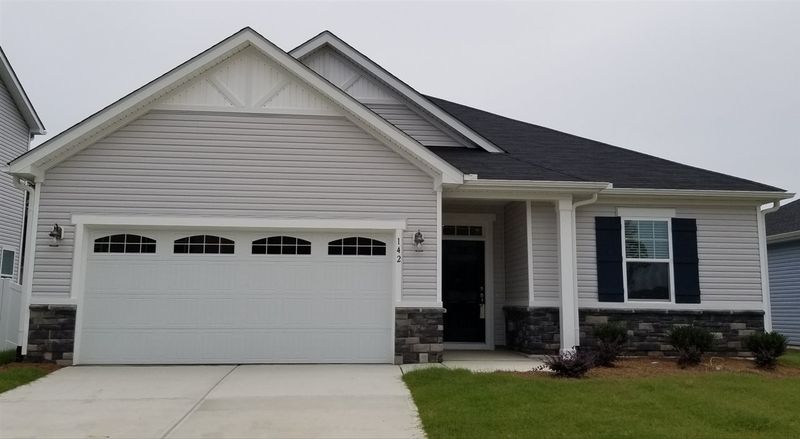 142 Willow Grove Ln, Fuquay Varina, NC 27526