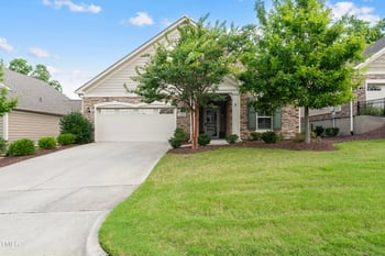 1420 Abbotsford Way, Cary, NC 27519