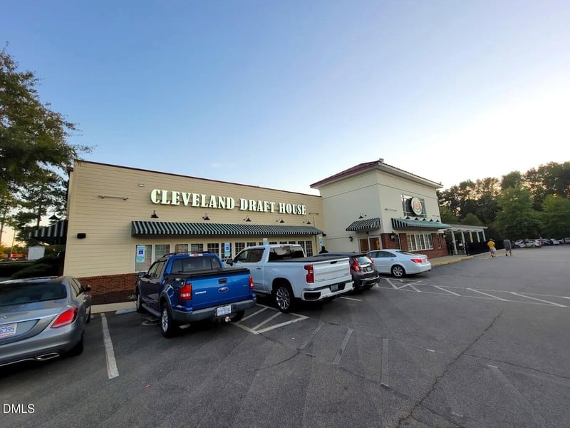 1420 Broad St, Fuquay Varina, NC 27526