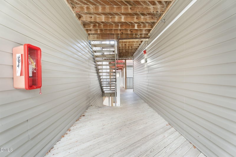 1420 Collegiate Cir, Raleigh, NC 27606