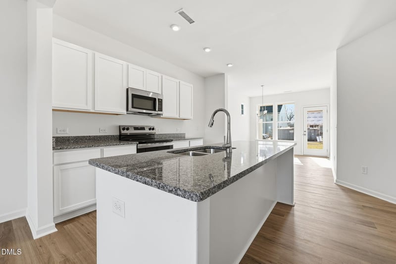 1420 Cooper St, Sanford, NC 27330