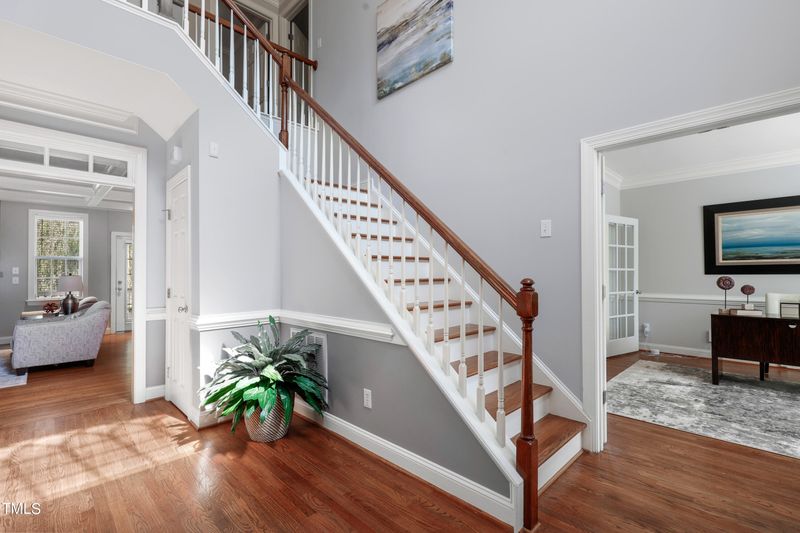 1420 Crete Dr, Raleigh, NC 27606