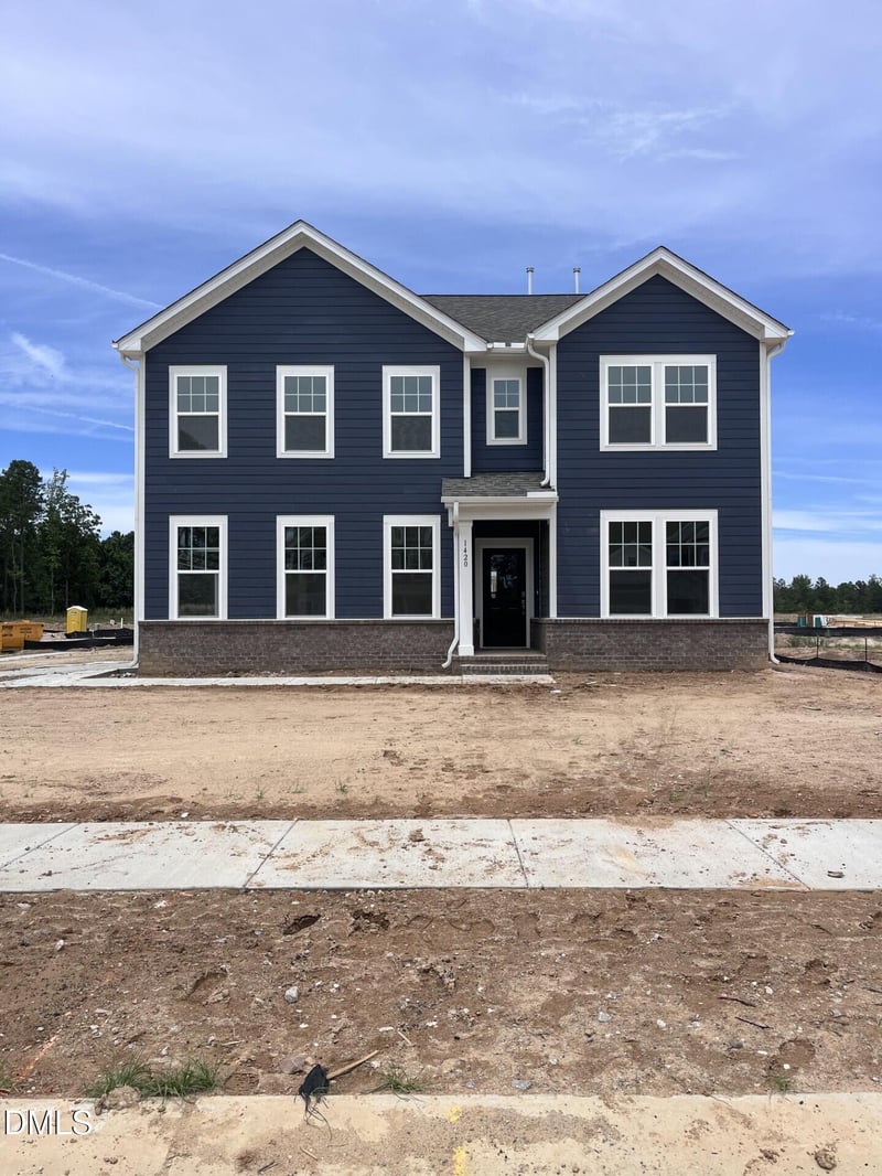 1420 Green Cypress Dr, Zebulon, NC 27597