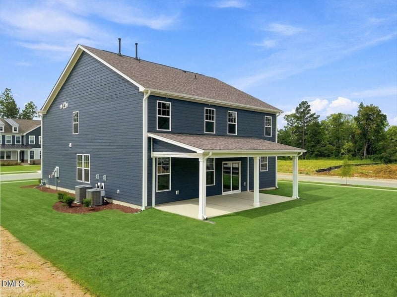 1420 Green Cypress Dr, Zebulon, NC 27597